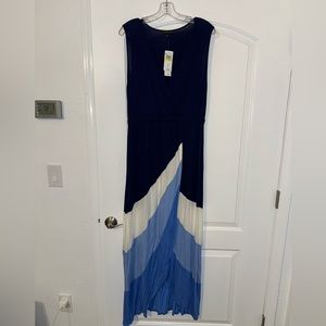 Brand new with tags! Spense maxi dress. Size Medium.